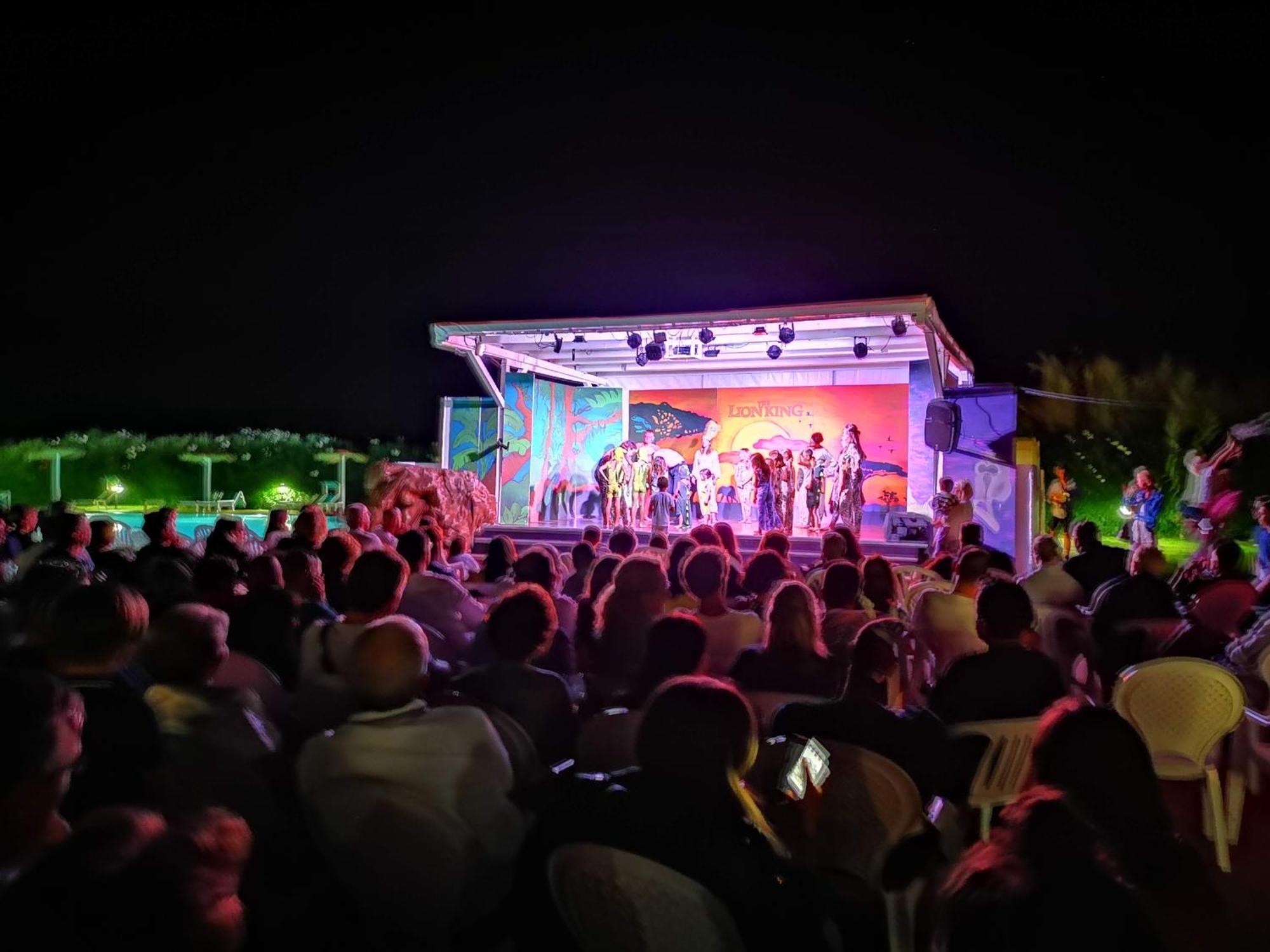Rey Beach Club Monte Nai Εξωτερικό φωτογραφία